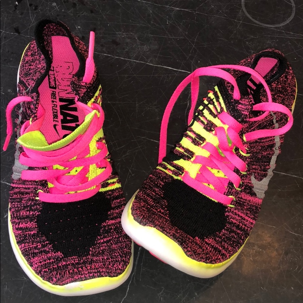 Nike shoes